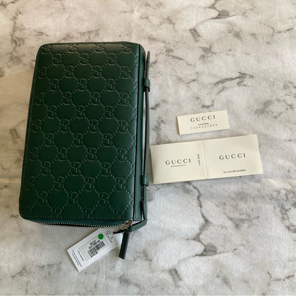 Brand New Gucci zip around clutch wallet - Picture 8 of 13